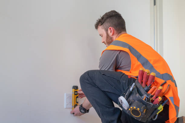 Best Local Electrician Companies  in Solomon, KS